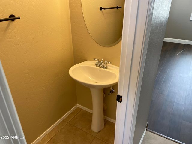 5217 W FULTON Street, Phoenix, AZ 85043