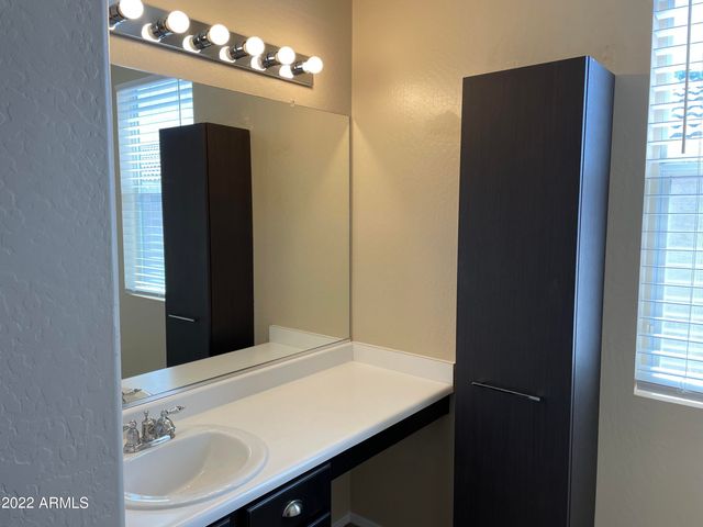 5217 W FULTON Street, Phoenix, AZ 85043