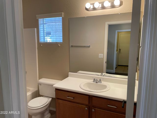 5217 W FULTON Street, Phoenix, AZ 85043