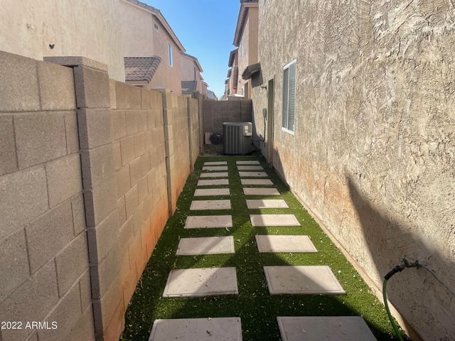 5217 W FULTON Street, Phoenix, AZ 85043