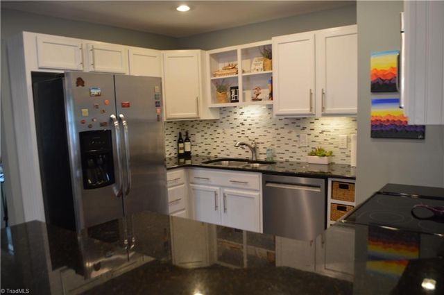 313 Hunter Drive, Mount Airy, NC 27030