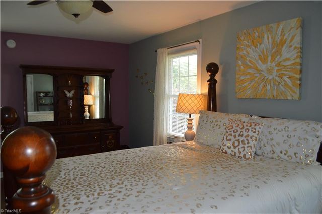 313 Hunter Drive, Mount Airy, NC 27030