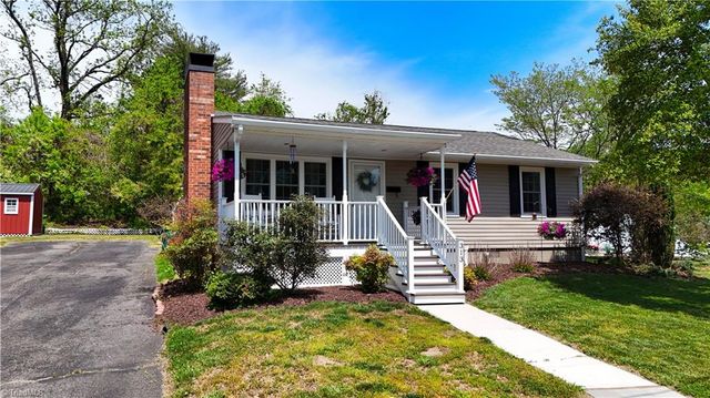 313 Hunter Drive, Mount Airy, NC 27030