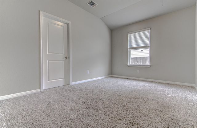 300 Bear Oak ST, Hutto, TX 78634