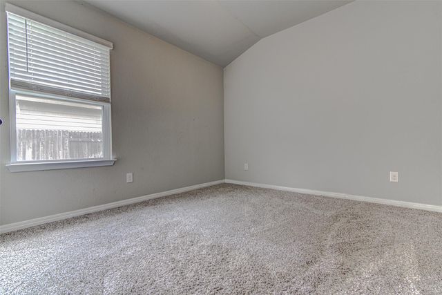 300 Bear Oak ST, Hutto, TX 78634