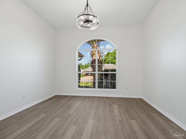 7104 Fitzpatrick Rd, Pensacola, FL 32526