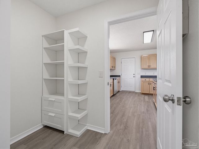 7104 Fitzpatrick Rd, Pensacola, FL 32526