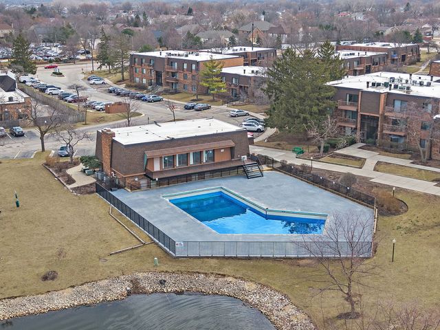 112 Mullingar Court 1A, Schaumburg, IL 60193