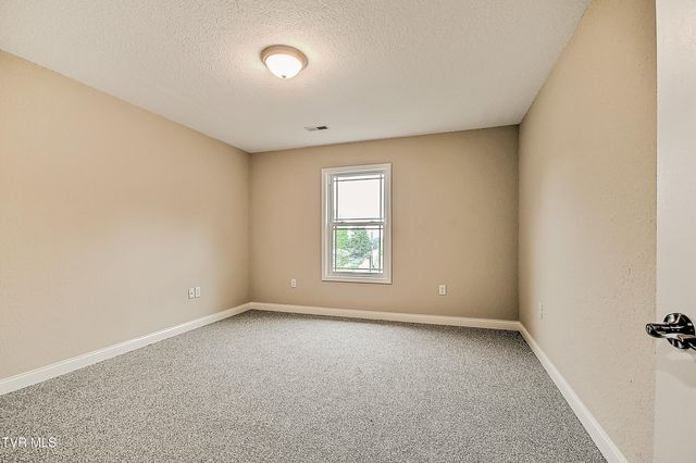 101 Smartview Lane 101, Abingdon, VA 24210