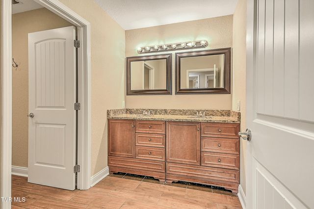 101 Smartview Lane 101, Abingdon, VA 24210
