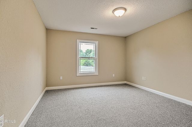 101 Smartview Lane 101, Abingdon, VA 24210