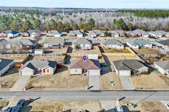 150 Gunsmoke Lane, Austin, AR 72007