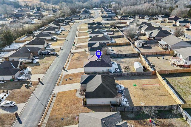 150 Gunsmoke Lane, Austin, AR 72007