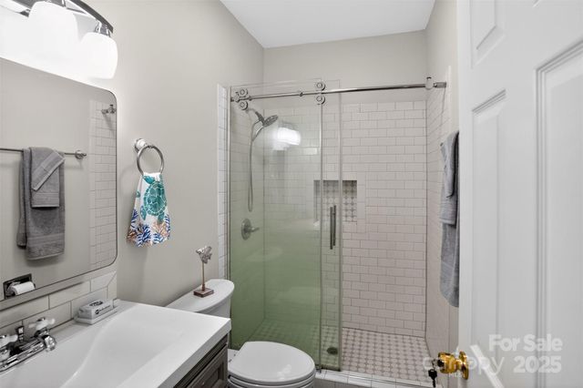 163 Forest Creek Drive, Statesville, NC 28625