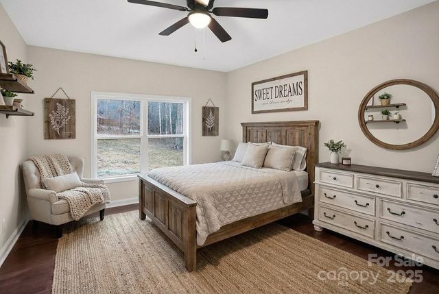 163 Forest Creek Drive, Statesville, NC 28625