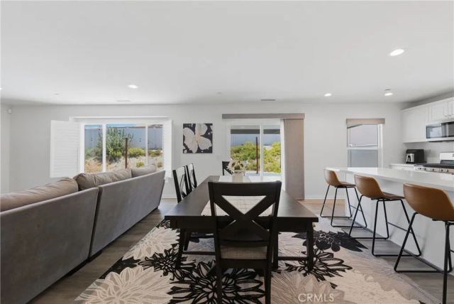 537 Hedgewood, Hemet, CA 92543