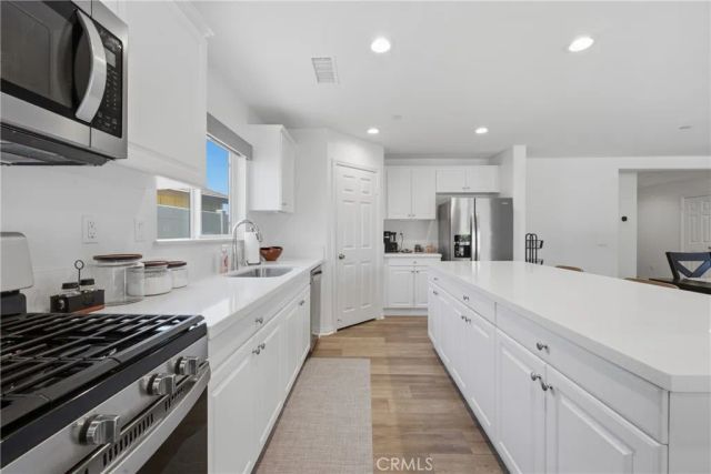 537 Hedgewood, Hemet, CA 92543