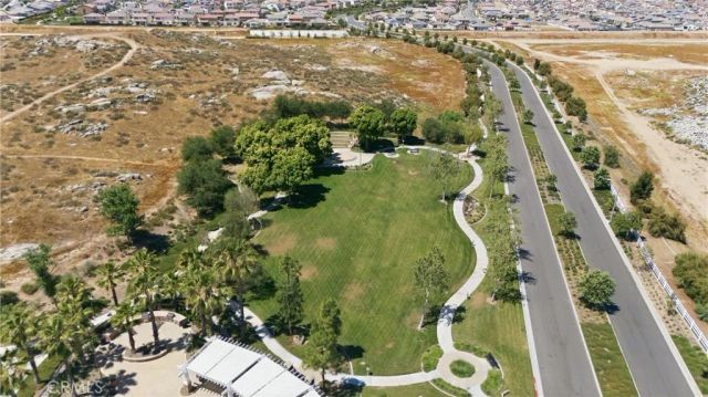 537 Hedgewood, Hemet, CA 92543