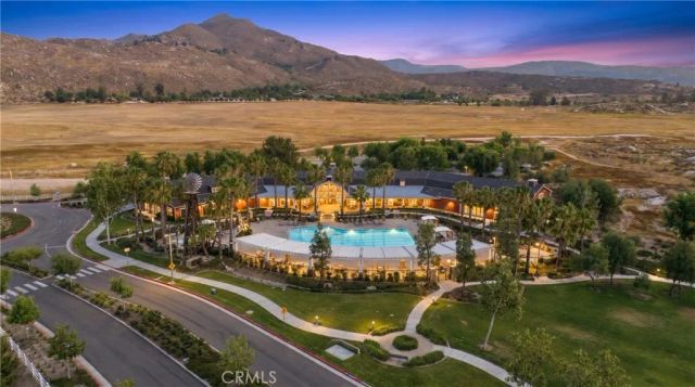 537 Hedgewood, Hemet, CA 92543