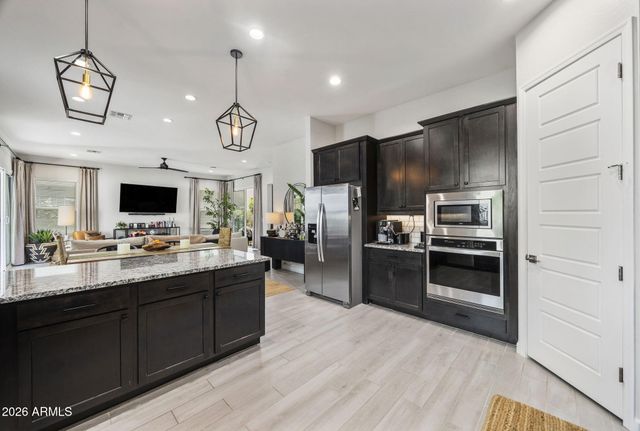 4852 E MURIEL Drive, Scottsdale, AZ 85254