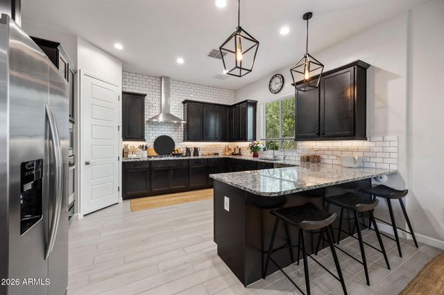 4852 E MURIEL Drive, Scottsdale, AZ 85254