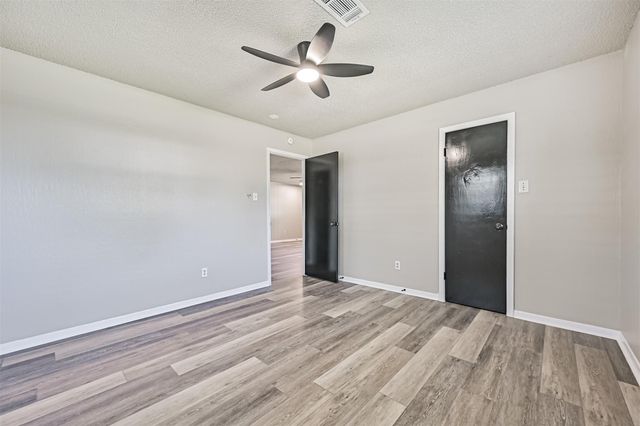 610 County Road 157, Alvin, TX 77511