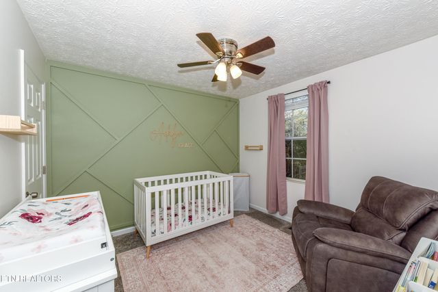 130 Hardwick Lane, Lenoir City, TN 37771