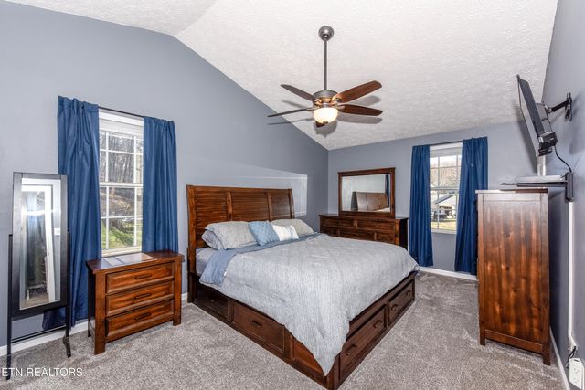 130 Hardwick Lane, Lenoir City, TN 37771