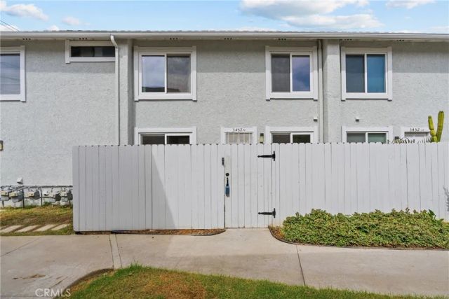 3452 Lockwood Court 24, Simi Valley, CA 93063
