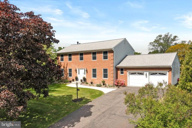 85 VILLAGE DR E, Hamilton, NJ 08620