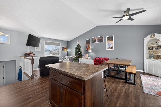 830 Link Drive SE, Pine City, MN 55063