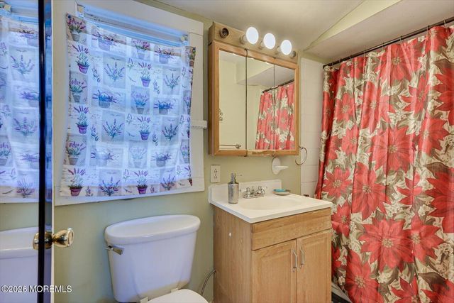 23 Wood Street, Keansburg, NJ 07734