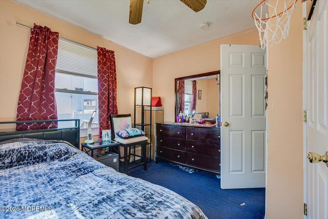 23 Wood Street, Keansburg, NJ 07734