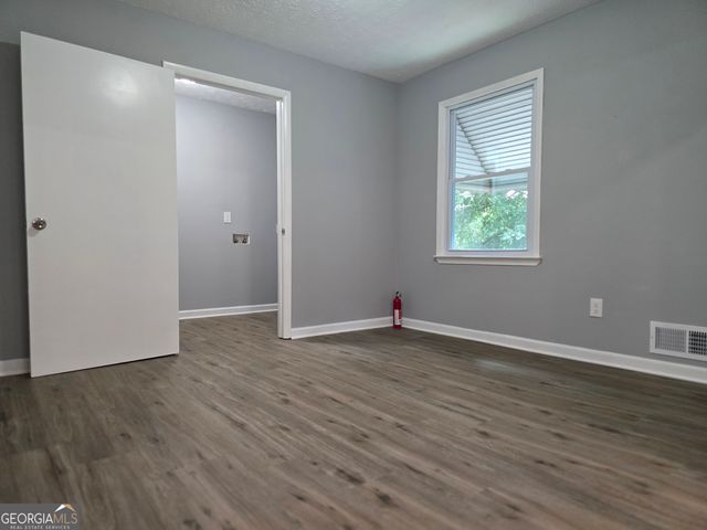 2066 Brook Valley Court, Jonesboro, GA 30236
