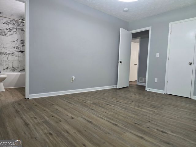 2066 Brook Valley Court, Jonesboro, GA 30236