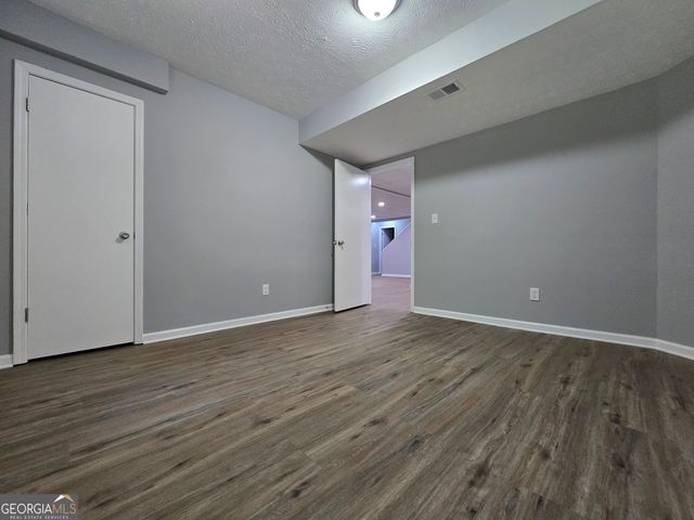 2066 Brook Valley Court, Jonesboro, GA 30236