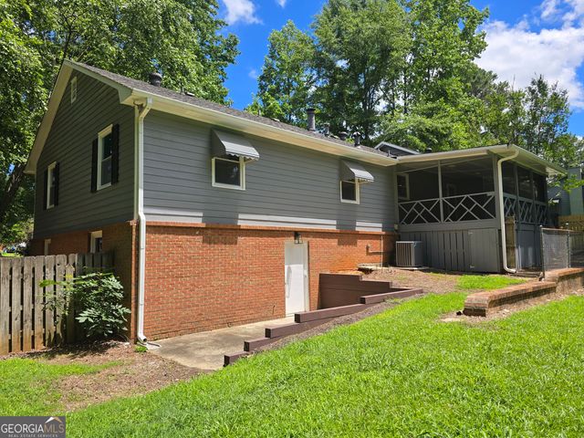 2066 Brook Valley Court, Jonesboro, GA 30236