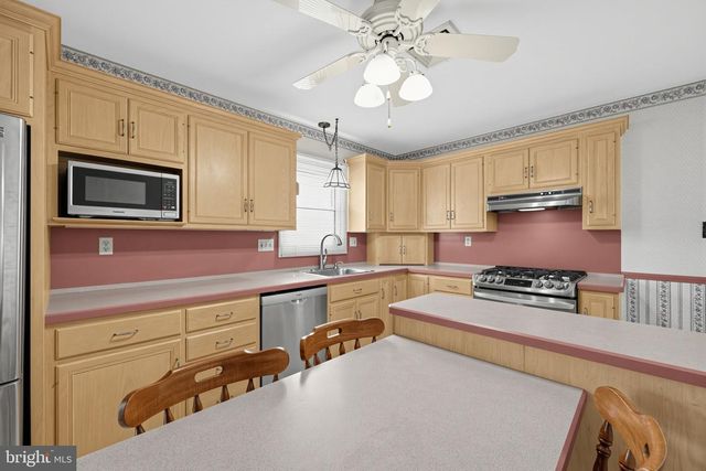 224 BELVEDERE AVE, Reading, PA 19611