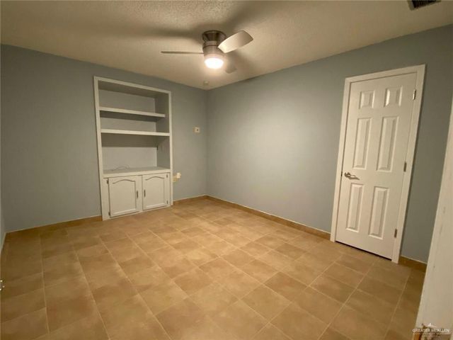2233 Ivy Avenue, Mcallen, TX 78501