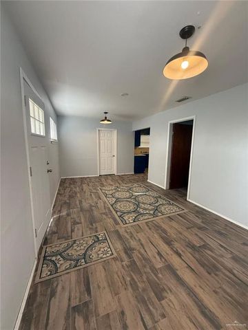 2233 Ivy Avenue, Mcallen, TX 78501