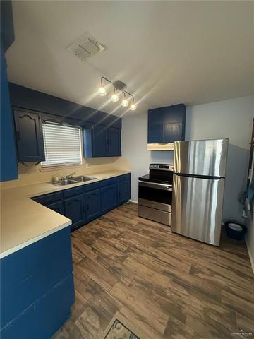 2233 Ivy Avenue, Mcallen, TX 78501