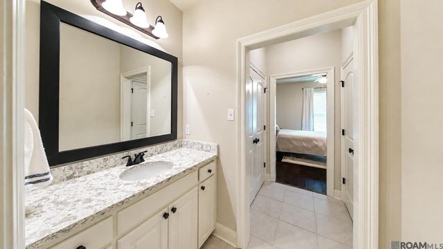 4354 Union Dr, Addis, LA 70710