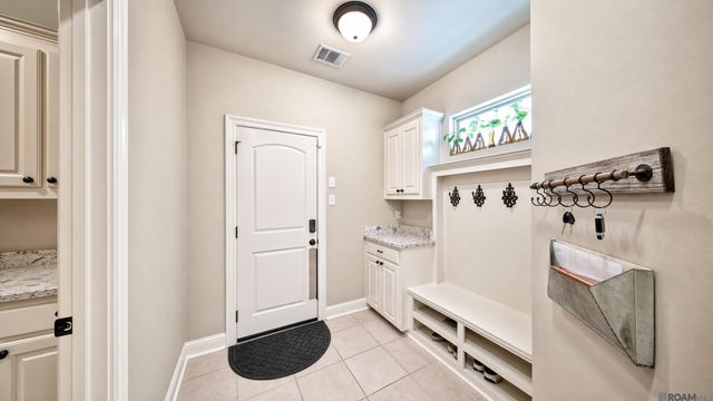 4354 Union Dr, Addis, LA 70710