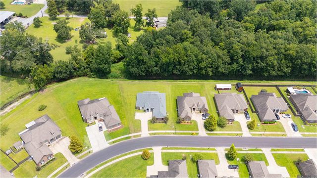 4354 Union Dr, Addis, LA 70710