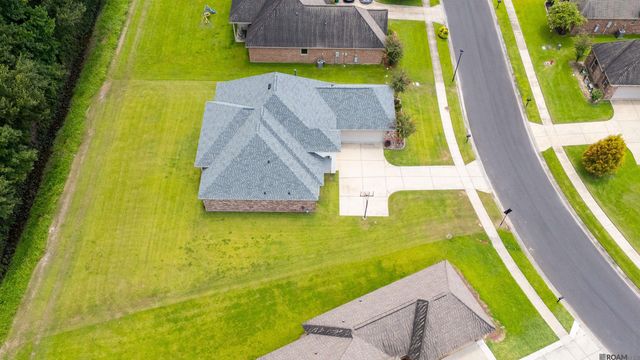 4354 Union Dr, Addis, LA 70710