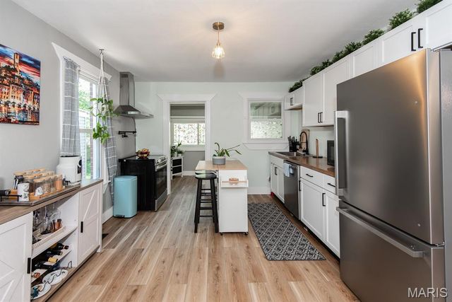 2031 Schaeffer Place, St Louis, MO 63139