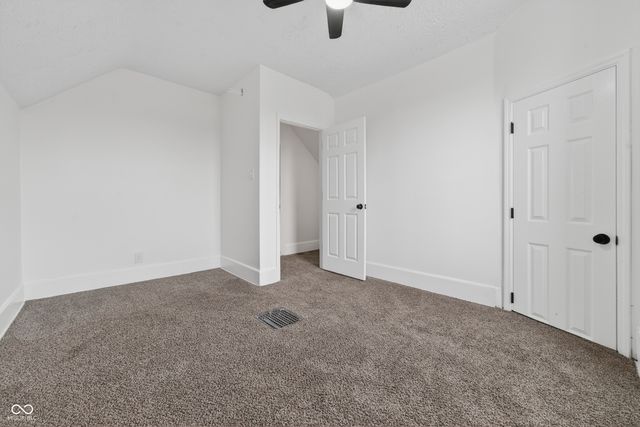 1534 N C Street, Elwood, IN 46036