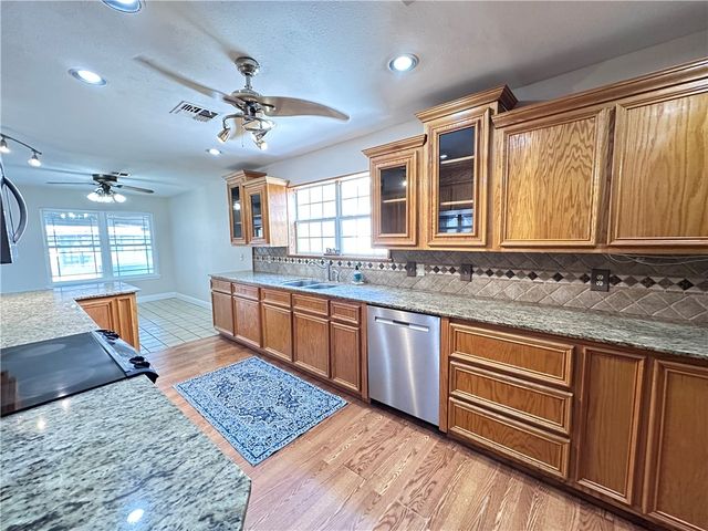 14114 Bounty Ave, Corpus Christi, TX 78418