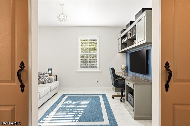 9445 Purple Martin CT, Naples, FL 34120