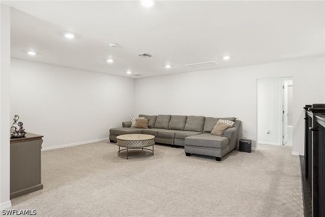 9445 Purple Martin CT, Naples, FL 34120